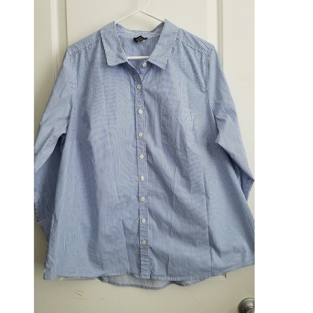 Torrid Women's Stripped Button Down